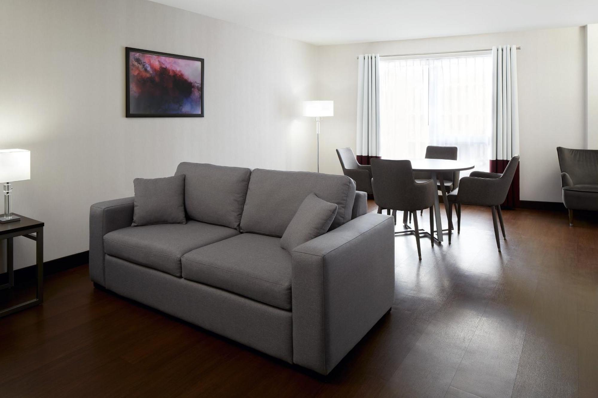 Four Points By Sheraton Levis Convention Centre Exteriér fotografie